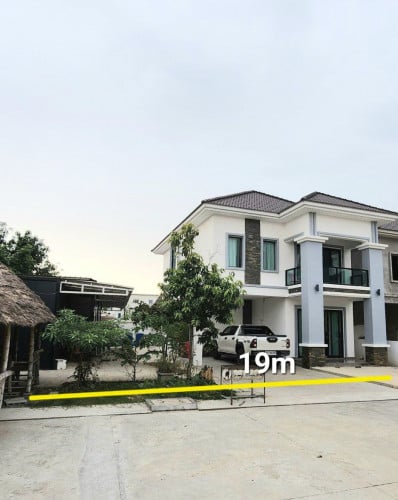 នាងខ្ញុំចង់លក់ផ្ទះវីឡាបន្ទាន់ផ្ទាល់ខ្លួនកុនលុយខ្លាំងលក់ខាតចោលបងប្អូនចាប់អារម្មណ៍អាចមកមើលបាន។