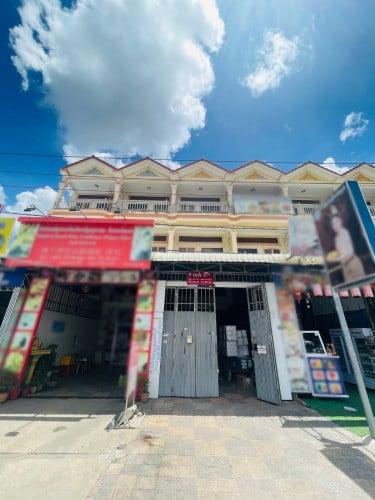 ផ្ទះអាជីវកម្ម សម្រាប់លក់ !!