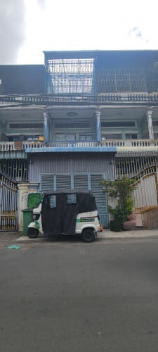 ផ្ទះអាជីវកម្ម សម្រាប់ជួល នៅសង្កាត់ដេប៉ូ 2 | Commercial House for Rent at Sangkat Depo 2