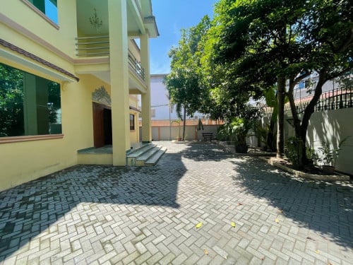វីឡាសម្រាប់ជួល បឹងទំពុន | Villa for rent in Boeung Tompun area