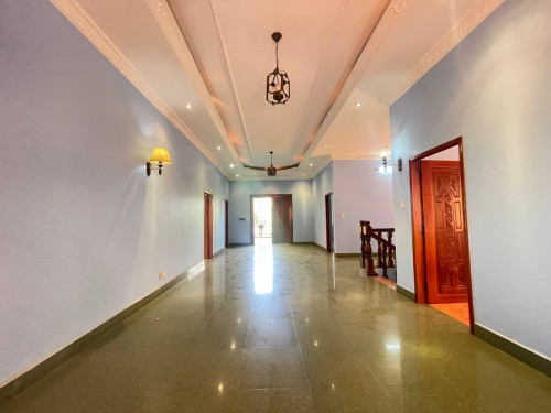 វីឡាសម្រាប់ជួល បឹងទំពុន | Villa for rent in Boeung Tompun area