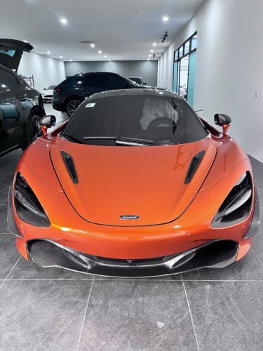 Mclaren 720s Launch Edition