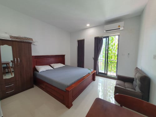 Nice Clean Studio Apartment Russian Market