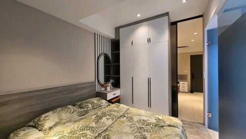 Time Square3 available for rent