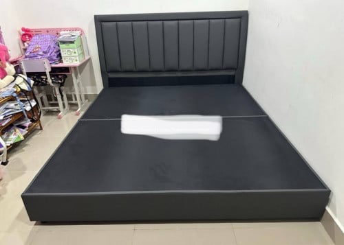 គ្រែគេង