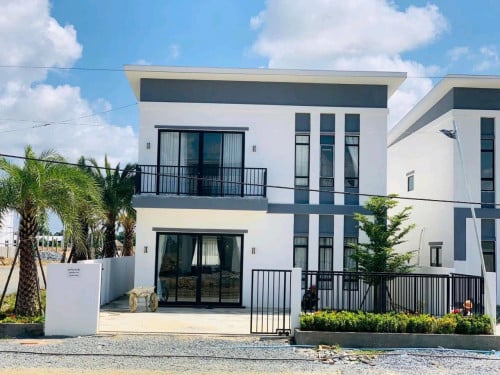 ដីលក់ប្រញាប់នៅតំបន់គម្រោងទីក្រុងពាណិជ្ជកម្មភ្នំតូច ខេត្តកំពង់ស្ពឺ