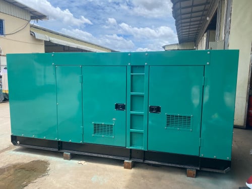 ម៉ាស៊ីនភ្លើងលក់