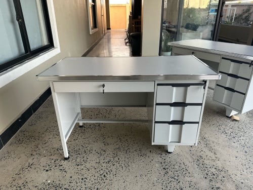 តុការិយាល័យ