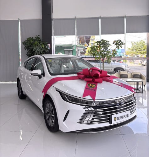 រថយន្តBYD Destroyer 05 DM-I (2025)មាន2ពណ៌ក្នុងស្តុកតម្លៃពិសេស មានការធានាពីក្រុមហ៊ុនត្រឹមត្រូវ