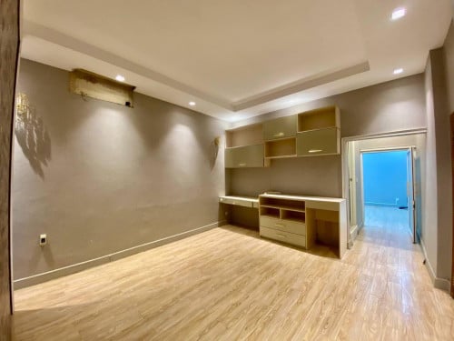06 Bedrooms Villa For Rent Near Boeung Keng Kang 1
