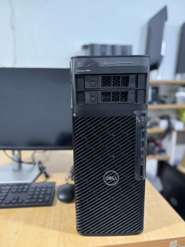 Dell Precision 5860