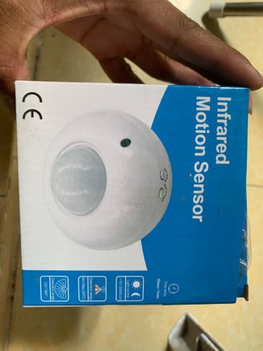 Infrared Motion sensor តំលៃ  7$