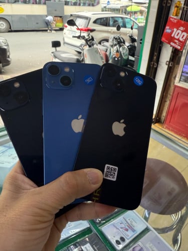 iPhone 13 128gb មួយទឹកស្អាតៗ