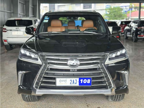 Lexus 2016 LX570Full option អារ៉ាប់ប្រភេទខ្លាញ់គោម្ចាស់ទី1