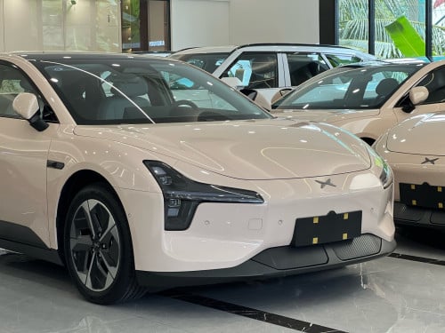 Xpeng Mona M03 super long range 620 Max 2025 បានមកដល់❗