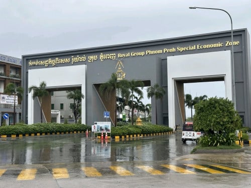 ដីលក់និងជួលតម្លៃល្អ ម្ចាស់ផ្ទាល់ នៅខាងក្រោយតំបន់សេដ្ឋកិច្ចពិសេសភ្នំពេញ