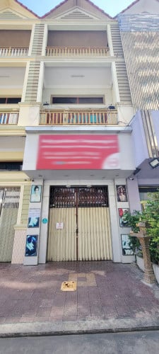 ផ្ទះអាជីវកម្មសម្រាប់ជួល (១ជាន់) | Commercial House for Rent (1 Floor)