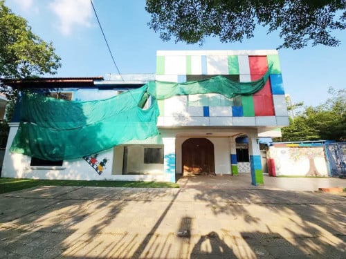 ដី និងផ្ទះសំរាប់ជួលនៅទួលគោក | Land and house for rent in Toul Kork