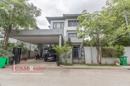 វីឡា Queen A បន្ទប់គេង 5 សម្រាប់លក់ | បុរីជីបម៉ុង ផាកលែន 271