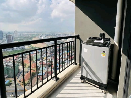 Studio Room for Rent at Pinnacle Residence