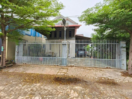 🏦House Available for Urgent Sale at a Special Price (Negotiable).