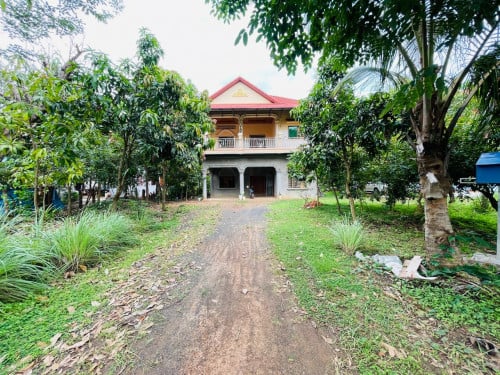 🏦House Available for Urgent Sale at a Special Price (Negotiable).