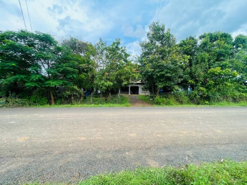 🏦House Available for Urgent Sale at a Special Price (Negotiable).