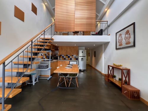 2 Bedrooms Renovated Apartment For Sale