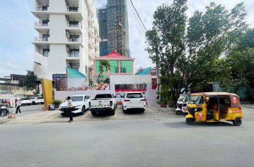 * ផ្ទះសម្រាប់ជួល នៅសង្កាត់ទន្លេបាសាក់ ចំការមន