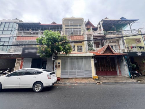 ផ្ទះអាជីវកម្មសម្រាប់ជួលនៅទួលទំពូង2 | Shophouse for rent at TTP2