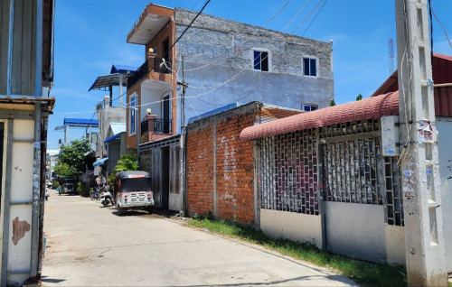 🏦House Available for Urgent Sale at a Special Price (Negotiable).