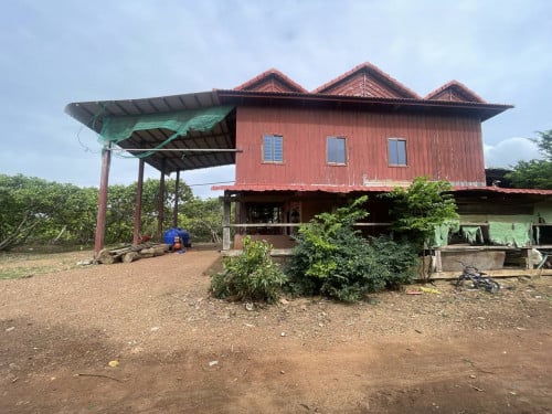 🏦House Available for Urgent Sale at a Special Price (Negotiable).