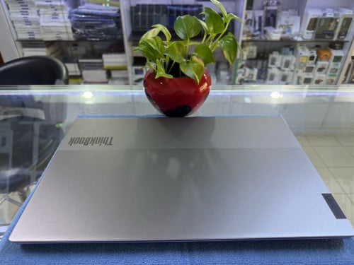 Lenovo Thinkbook