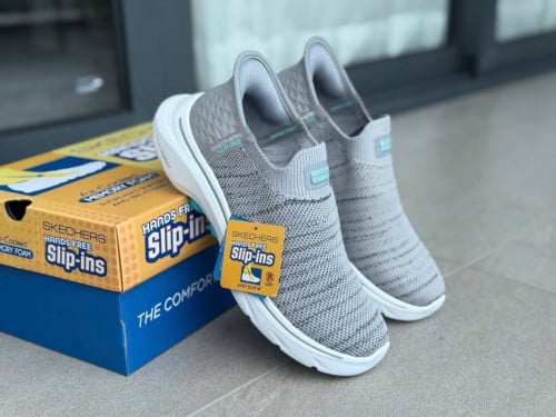 Skechers factory outlet