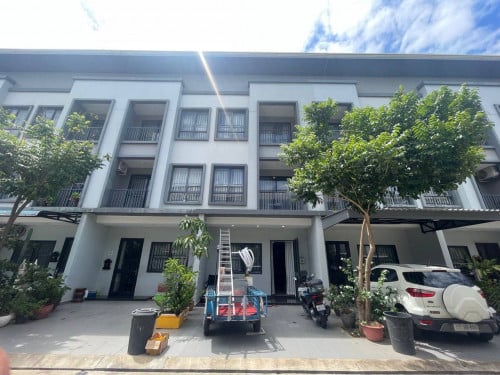 Villa for rent at Borey Chipmong 598