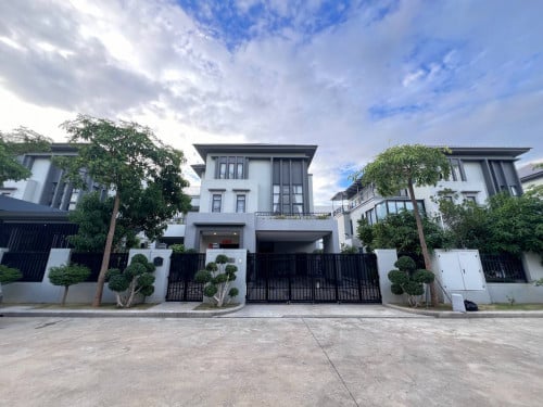 6BR Big Villa For Rent- Chip Mong 50M, Techo Airport