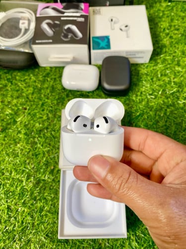 Apple AirPods 4 ANC 99.99%ដូចថ្មី តម្លៃ 165$