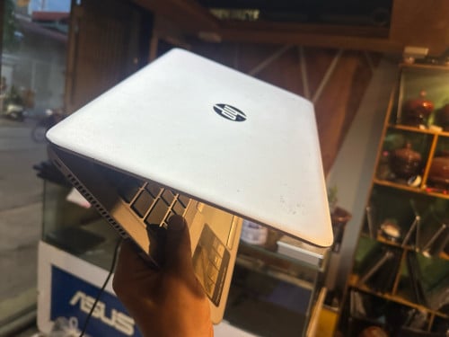 Hp Elitebook 840 G4/i5-7200u/ram8/SSD256/14inch