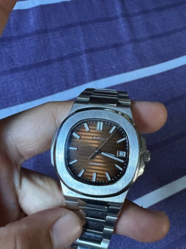 Seiko ប្រភេទម៉ាសីុន  automatic