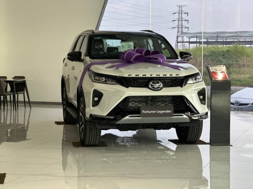 Fortuner Full option ថ្មី100%,Year:2026