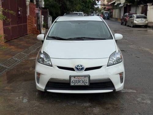 Toyota Prius Plug in 012 California ឡានកាលី