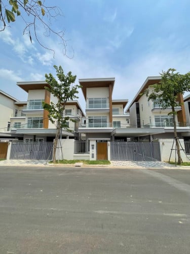 Villa for rent at Borey Orkide near Phnom Penh international