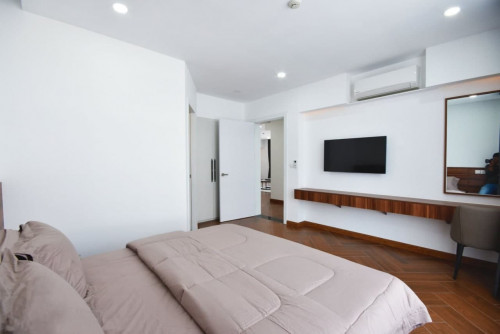 WESTERN THREE BEDROOM FOR RENT-BKK1 🍀