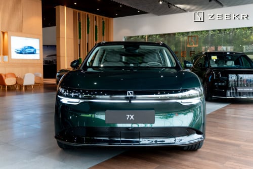 ZEEKR7X AWD Performance (Luxury 5-Seater SUV)