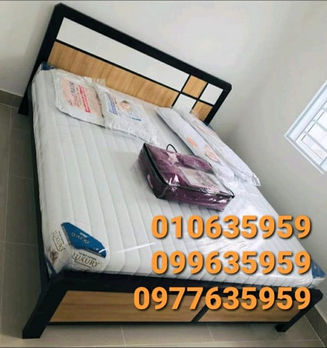 ឈុតគ្រែក្បាលឈើ 1.8mx2.0m