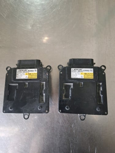 បត់ចង្កៀងមុខlexus លក់