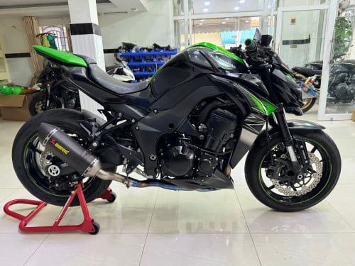 Kawasaki Z1000 full tax paper 2017