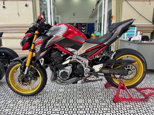 Kawasaki Z900SE full tax paper2017