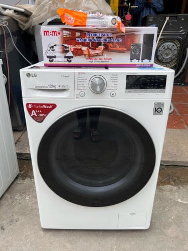 Lg12kg from Singapore