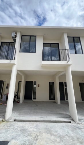 ផ្ទះលក់បន្ទាន់ប្រញាប់លុយ